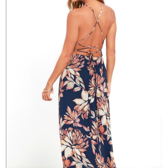 Lulu's Adventure Seeker floral maxi dress - Picture 3 of 13